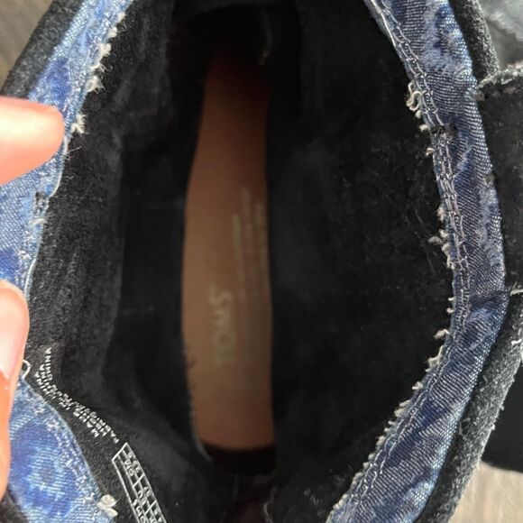 TOMS Black Suede Slouchy Ankle Boots Women’s 6.5 Western Boho Comfort Booties - Picture 4 of 8